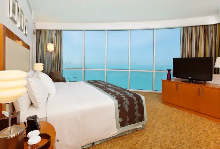 Executive Suite with Sea View